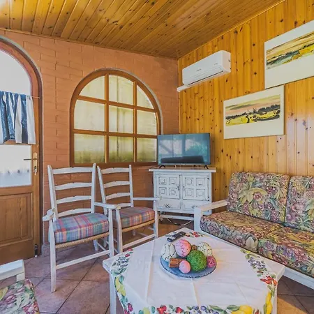 Un Giardino Su Pareti - Goelba * 카폴리베리