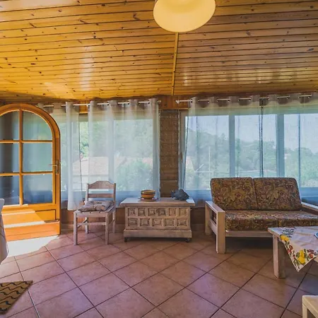 Un Giardino Su Pareti - Goelba *